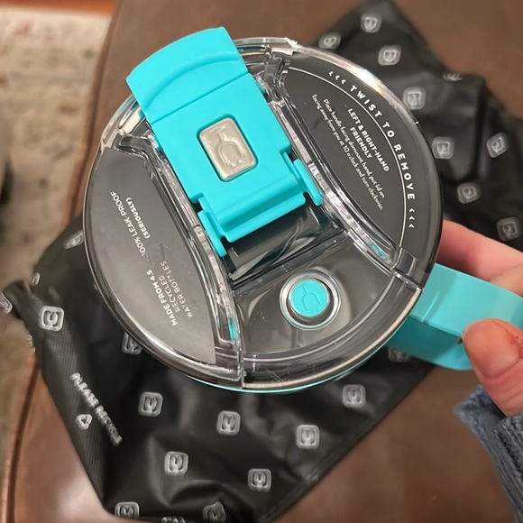 Brumate Toddy XL in Aqua - Picture 6 of 7